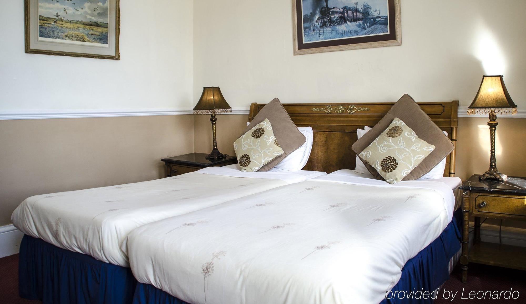 Abbey Sands Hotel Torquay Esterno foto
